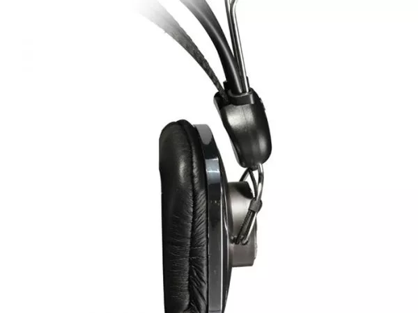 SVEN AP-600 with Microphone