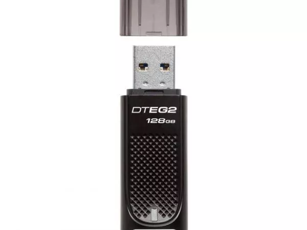 128GB USB3.1 Kingston DataTraveler Elite G2 Black, Durable zinc alloy die-cast metal casing is shock