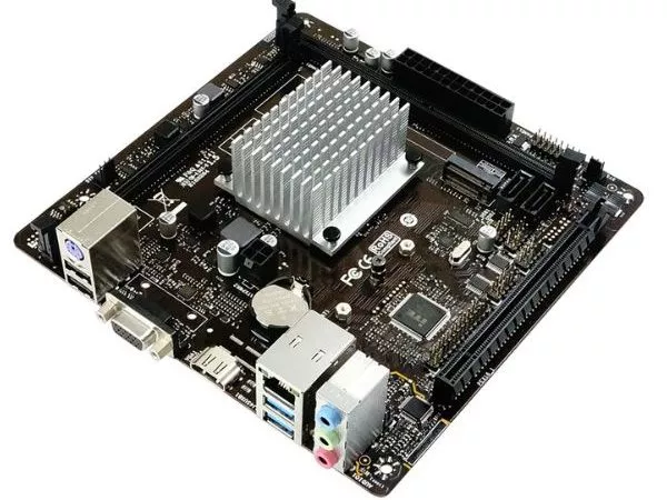BIOSTAR J4105NHU, MB + CPU onboard: Quad-core Celeron J4105 4C/4T(1.50-2.50GHz), Dual 2xDDR4-2400 (up to 8GB), Intel UHD Graphics 600, VGA, HDMI, 1xPC