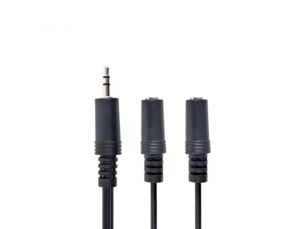 CCA-415 3.5mm stereo plug to 2 x stereo sockets 5 meter cable фото